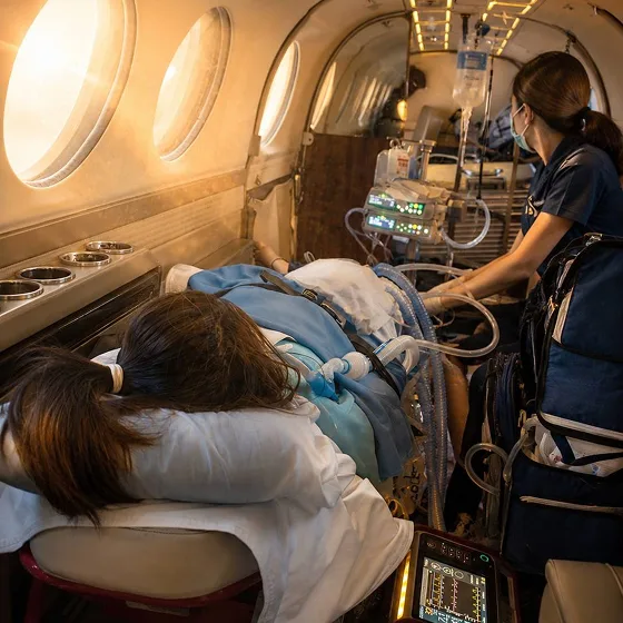Medical transport cabin